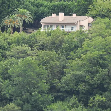 Islas Urdaibai Isla Bekoa Auzoa