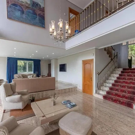Islas Urdaibai Villa